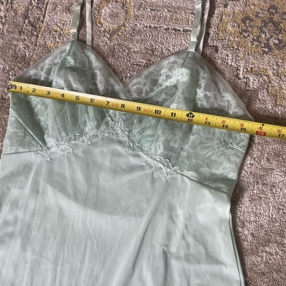 Vintage 60’s Vanity Fair Made in USA Mint Green Slip - Picture 13 of 16